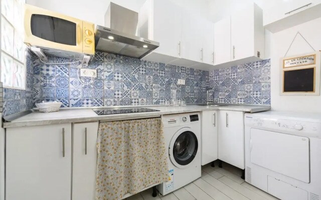 M Sfu73 Estudio Moderno con Terraza Privada en Ma