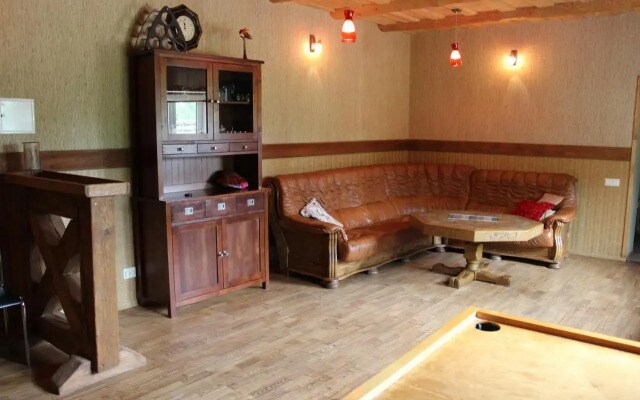 Sanders Motel