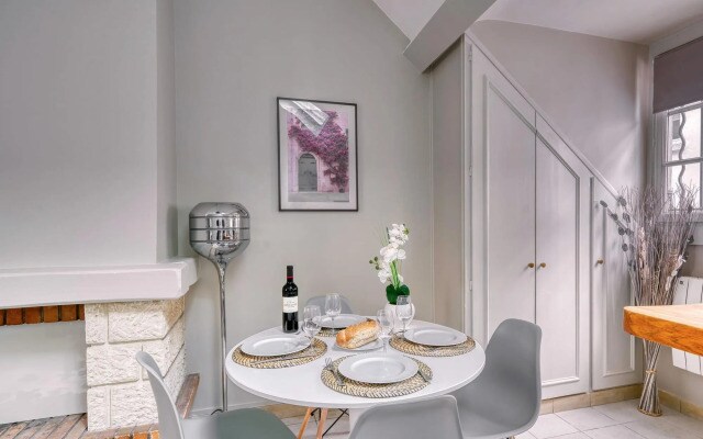 2066 - Saint Germain des Prés - Amazing Duplex