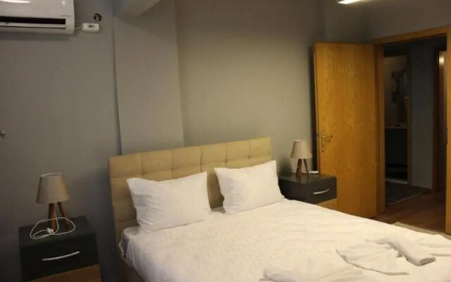 Azad Homes Taksim Mehroz