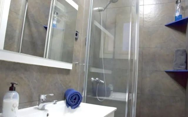 Nice Apartment La Sagrera - In a Very Quiet Area and Well Connected