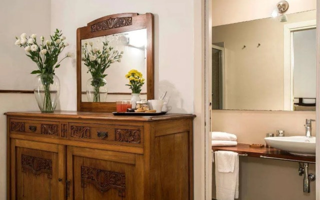 Arco del Lauro Bed & Breakfast