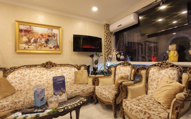Taksim Brand Suite