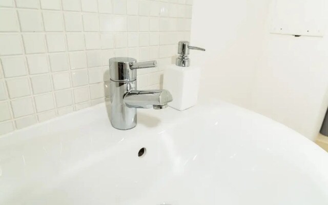 Henry Street - Apt 47