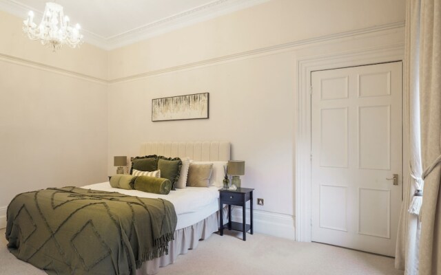 Hertford Flat 8