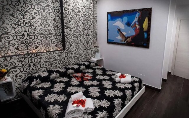 121 Candia Guest House