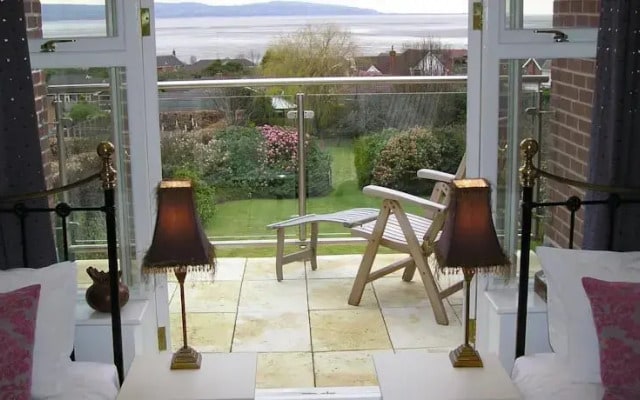 42 Caldy Road