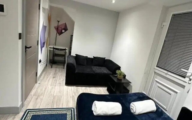 Stunning 1-bed Apartment in Lewisham Se14
