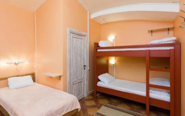 SvetLend Hostel