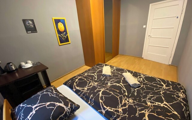 Fantastic Inn Warsaw - CH16