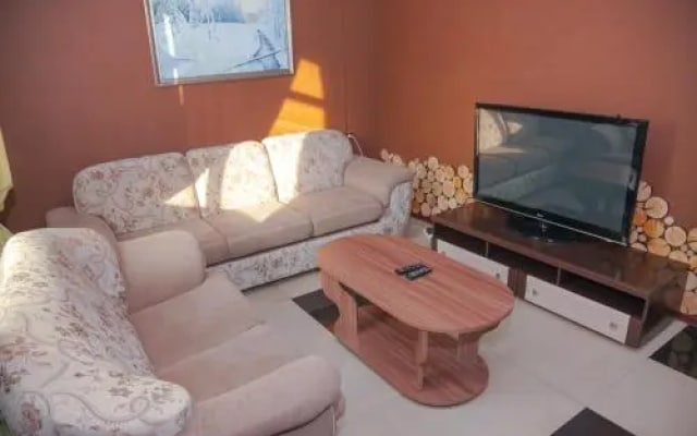 Kak Doma Hostel
