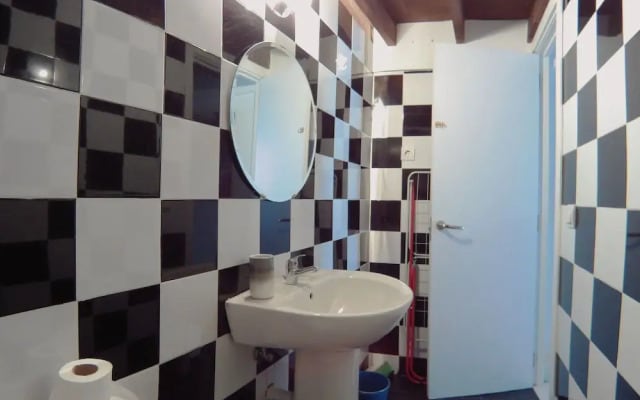 Estudio cercano a Plaza Castilla CBA5