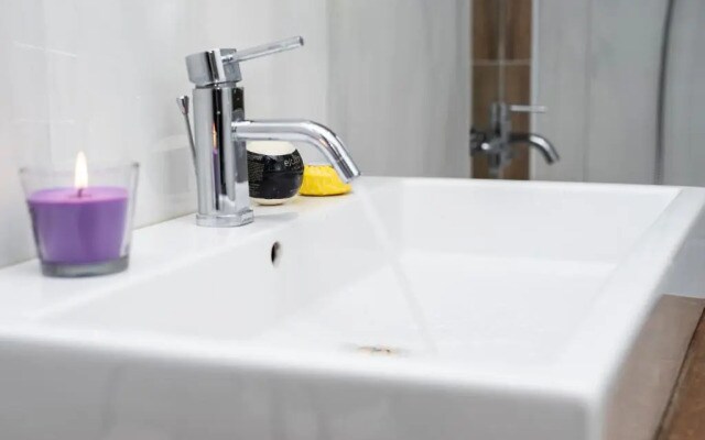 Interno 6 San Pietro