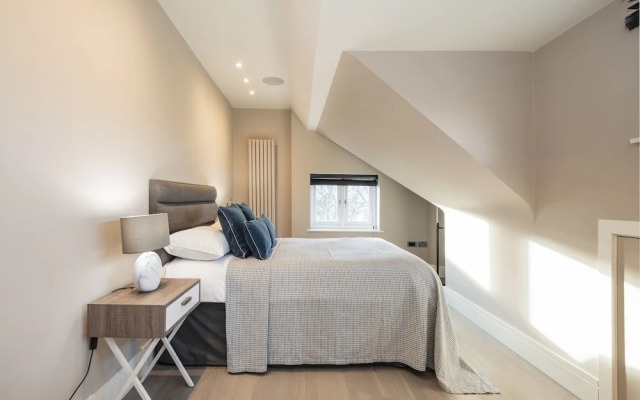 Hampstead Lux Flat-Hosted by Sweetstay