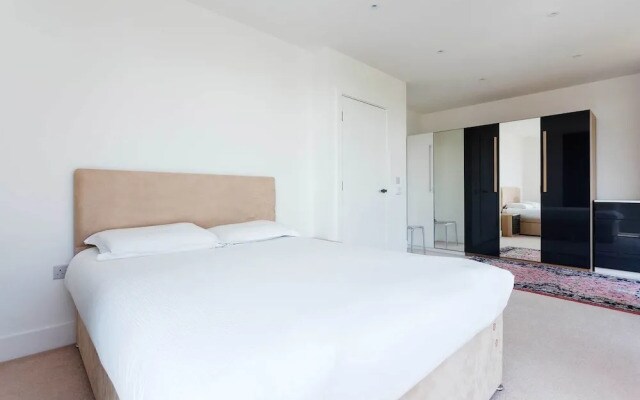 Fulham Riverside Retreat