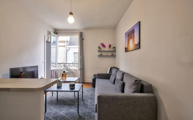 83 - Classy Apartment Paris Le Marais
