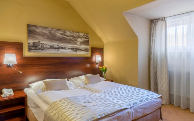 Pytloun Kampa Garden Hotel Prague