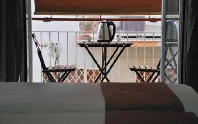 Victoria Apartment