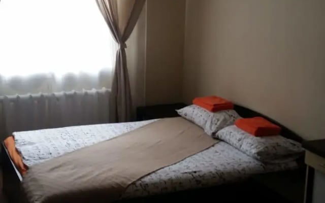 Меблированные комнаты City na Plakhotnogo 37