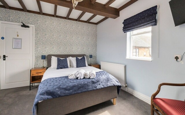 Compact Double Room