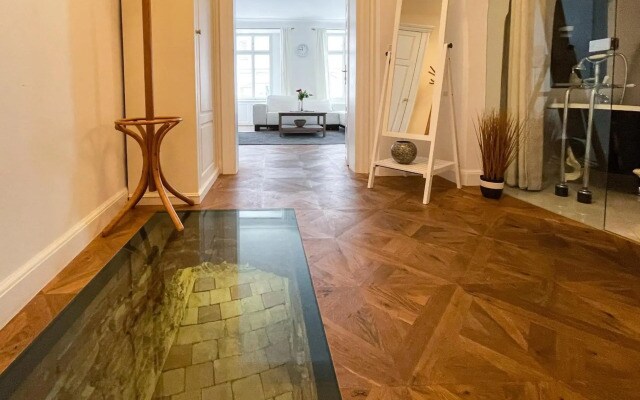 U Obecního dvora 3 - Old Town Apartment