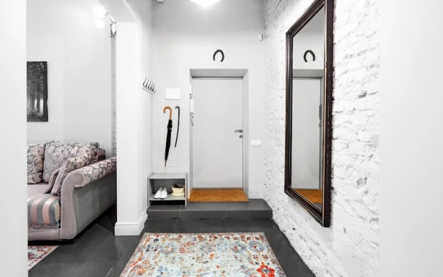 PaulMarie Apartment near Nezavisimosti