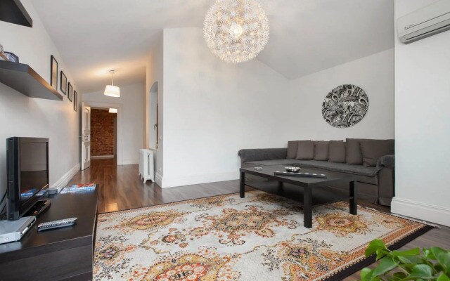 Tarus Apartments Taksim