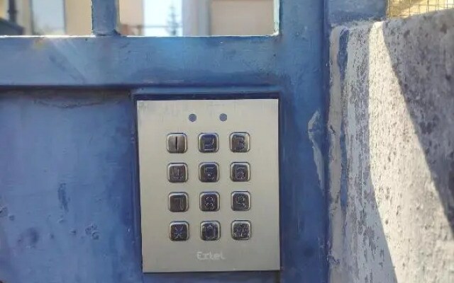 Orly Pico studio