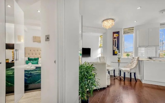 Contemporary Apartments Chelsea
