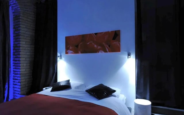 Caesar's Rooms