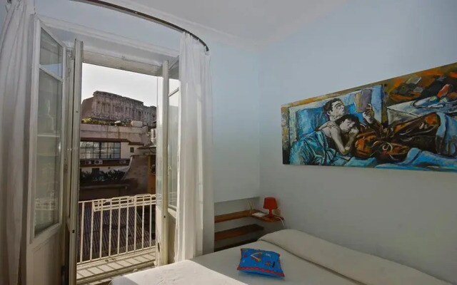 Colosseum Apartment