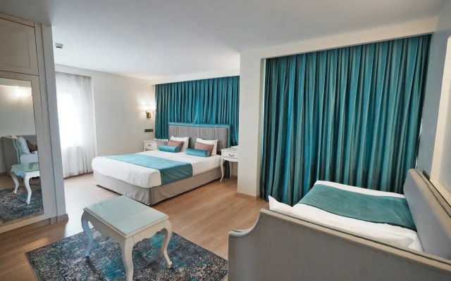 Taximtown Hotel