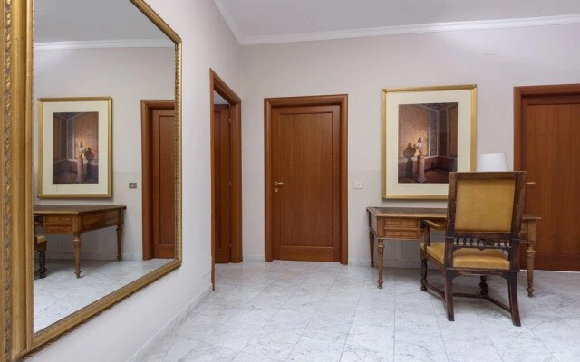 Travel & Stay - Navona 3