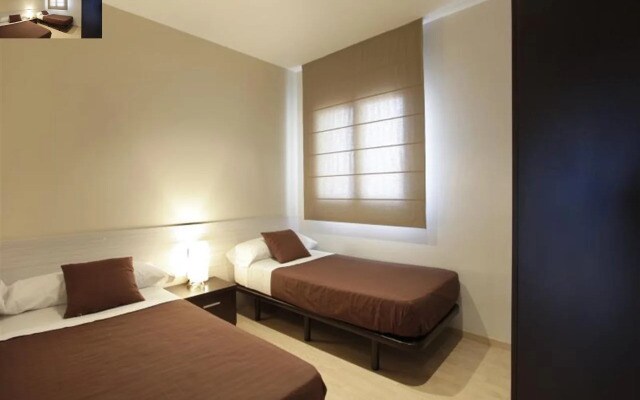 Fisa Rentals Gran Via Apartments
