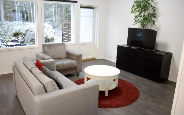 Modern Slope Apartment
