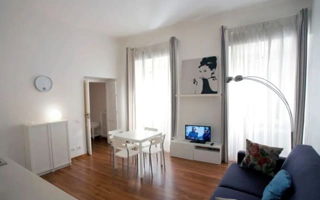 Flatinrome Navona