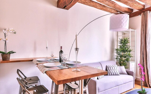B 366 - Quartier Latin - Deluxe Appartement