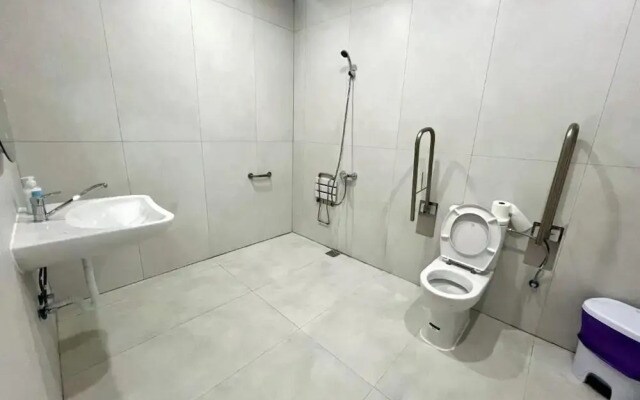 Hostel Travelers Inn