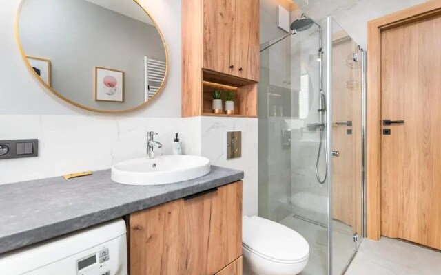 Hubnera 1 by Homeprime (Adults Only)