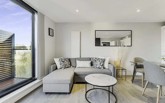 Chic Kensal Green Retreat