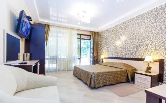 Bravissimo Hotel