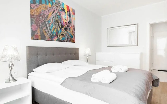 Apartment Dzielna Warsaw by Renters