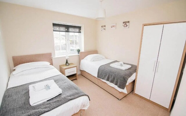 Sandall Apartment