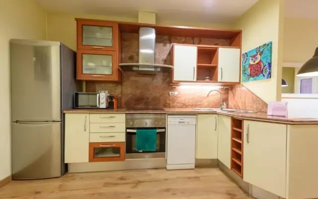 RamblasRentals Chic & Spacious Flat Pool Table 15M Ramblas - Parking - Wifi
