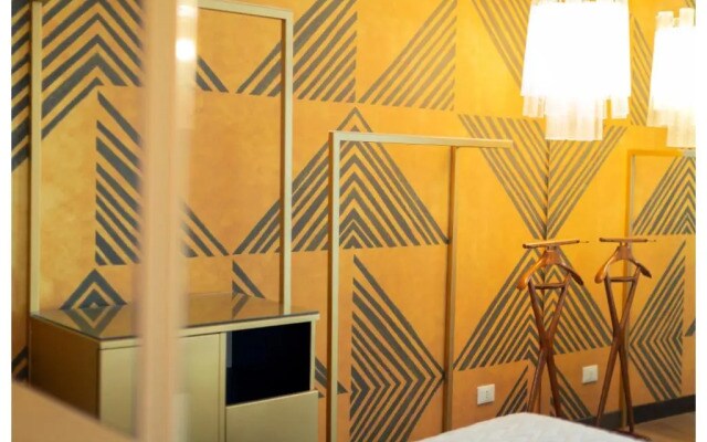5-Rooms Apartment