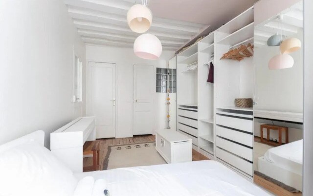 Apartment Les Halles