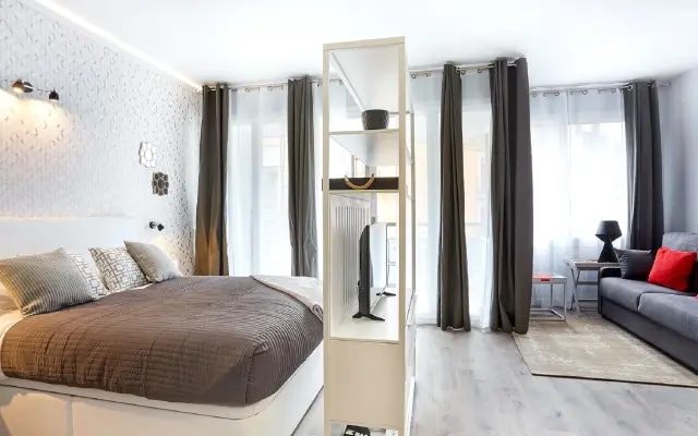 UD - MA31 Suite with terrace (1BR) 3A - MID TERMS RENTALS