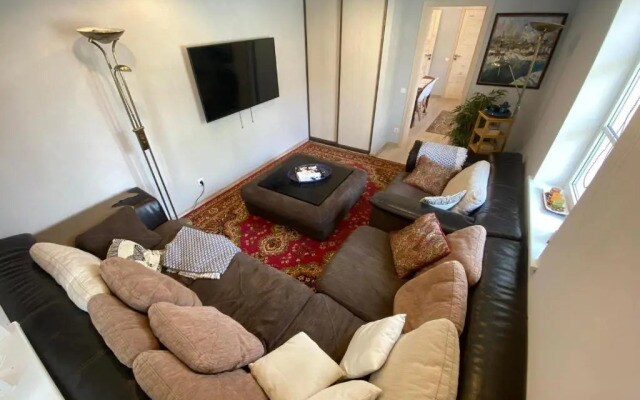 Holiday House Palangas 23