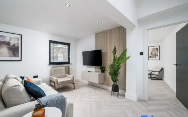 Spacious Executive 1-Bed near Elephant & Castle