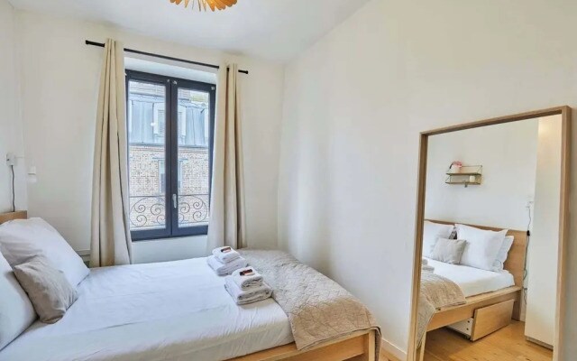 Charming Apartment Boulogne Facing